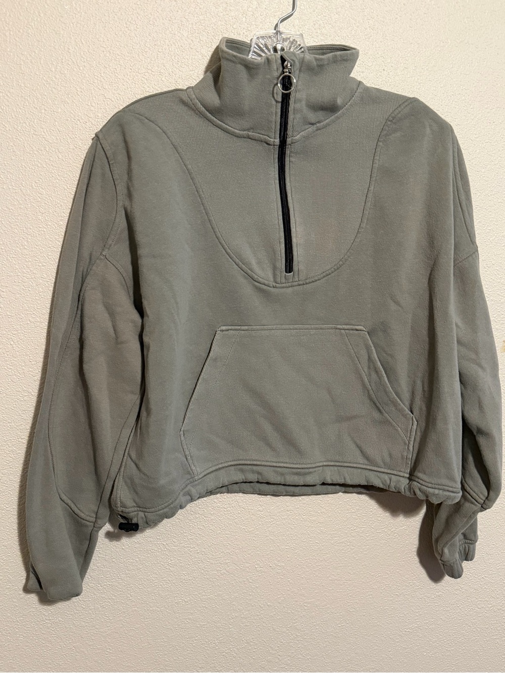 Cropped Quarter-Zip Fleece Pullover Hoodie with drawstring - Sage Green